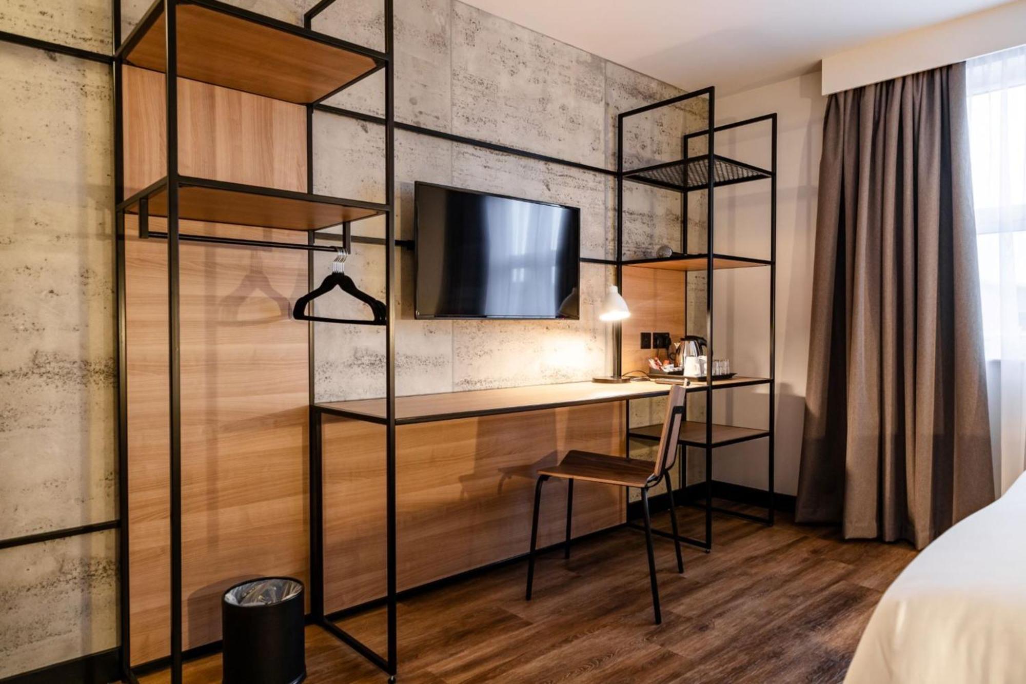 Ibis Coleraine Riverside Εξωτερικό φωτογραφία