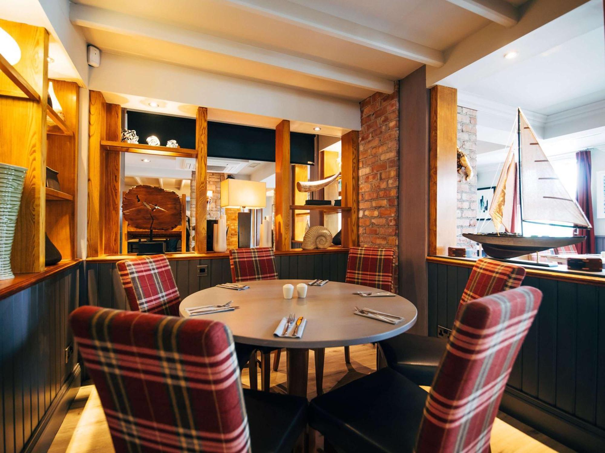 Ibis Coleraine Riverside Εξωτερικό φωτογραφία